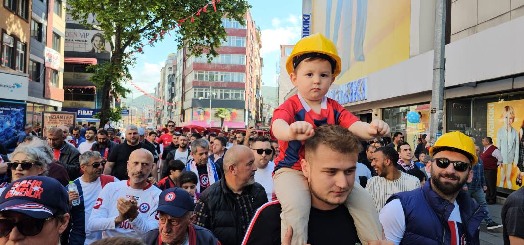 Tek şut dahi çekilmeden 0-0 biten maç: Kömürspor'dan 'şike' protestosu 12
